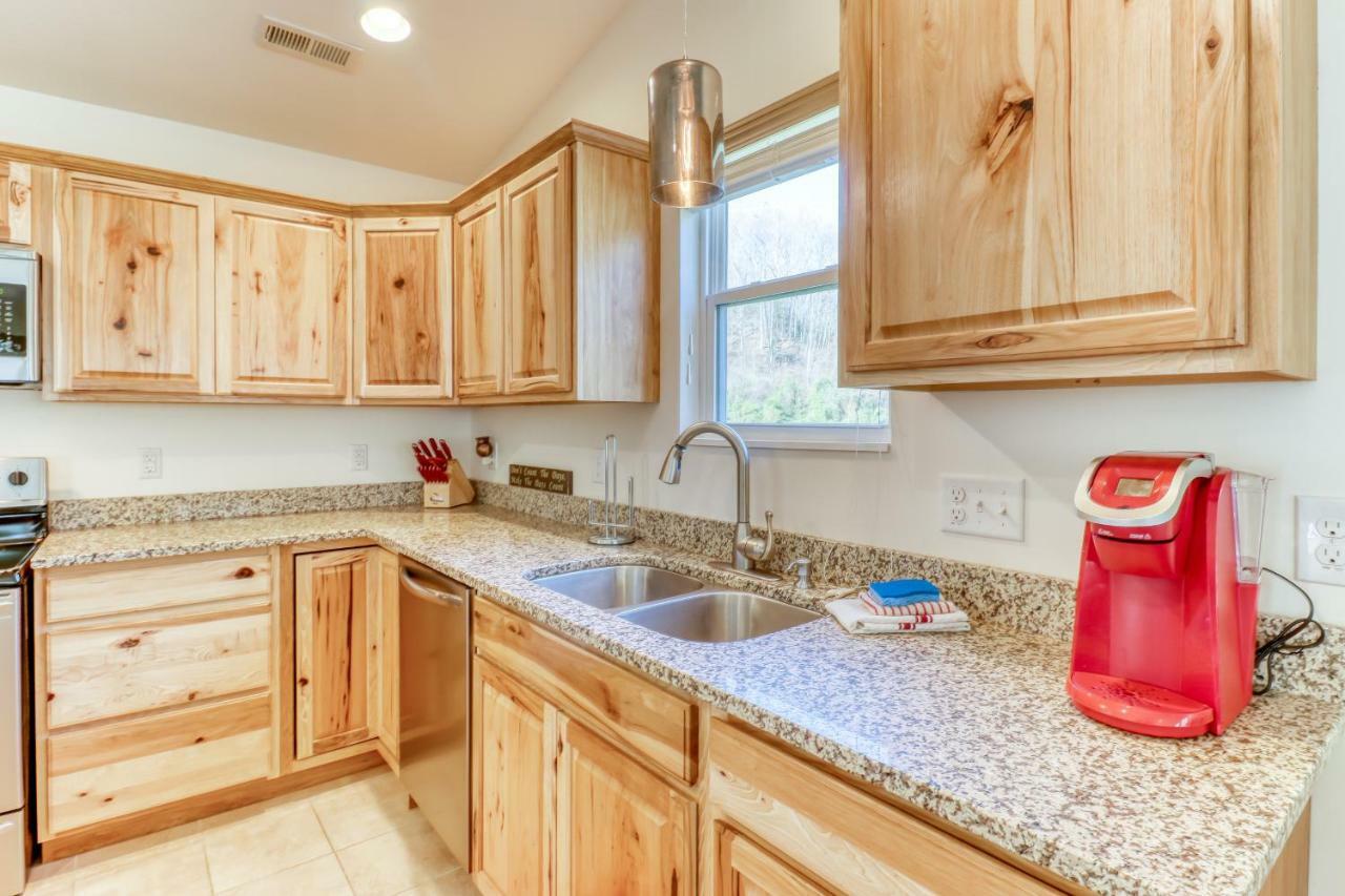2 Bed 2 Bath Vacation Home In Whittier III Esterno foto