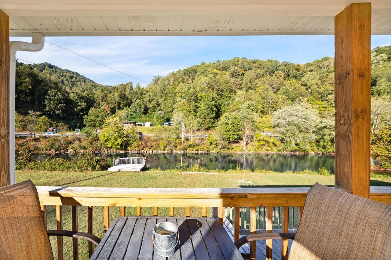2 Bed 2 Bath Vacation Home In Whittier III Esterno foto